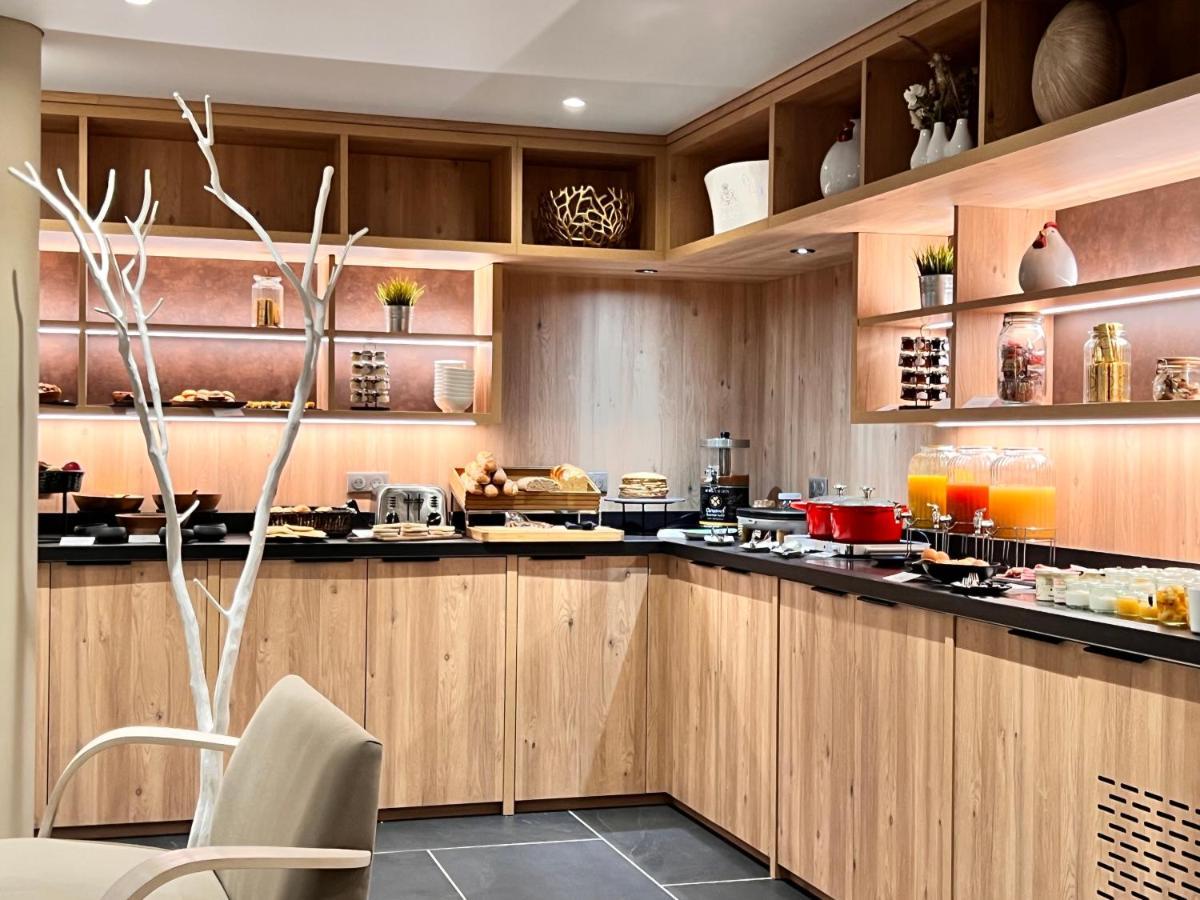 Best Western Plus Le Roi Arthur Hotel & Spa Ploermel Luaran gambar