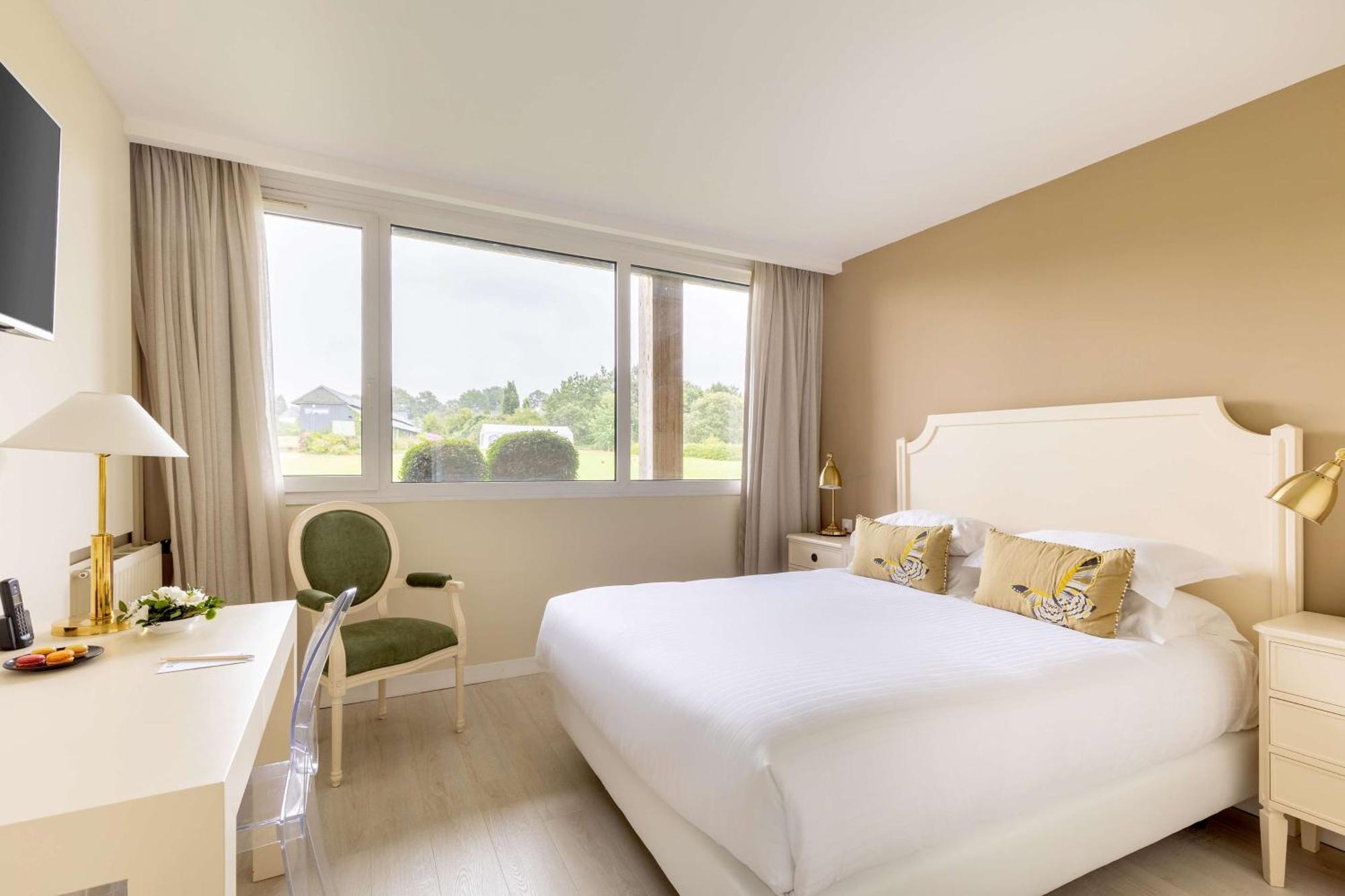 Best Western Plus Le Roi Arthur Hotel & Spa Ploermel Luaran gambar